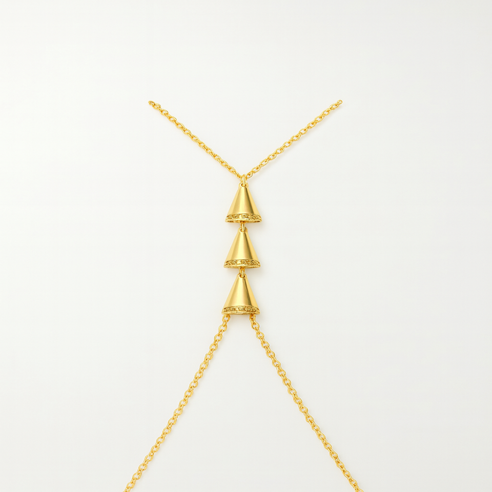 Çelik Üçgen Şahmeran