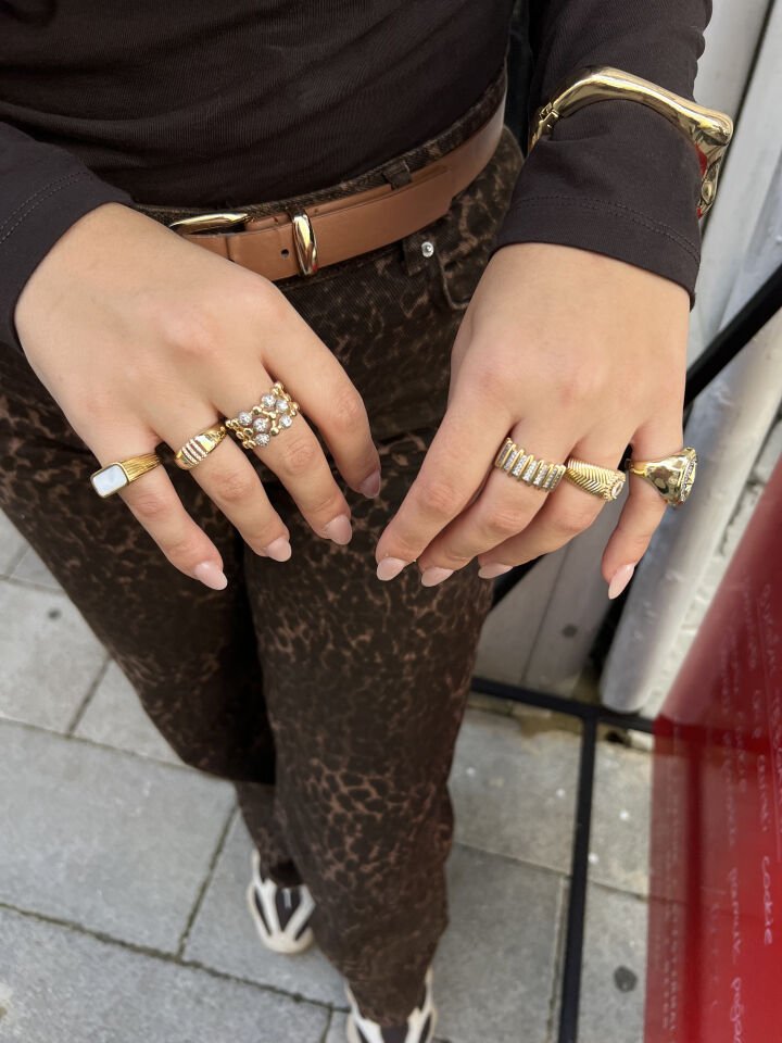 Sedef Detaylı Ayarlanabilir Çelik Yüzük