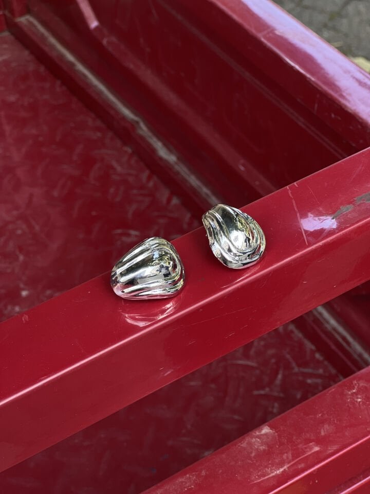 Silver Renk Çelik Midye Küpe