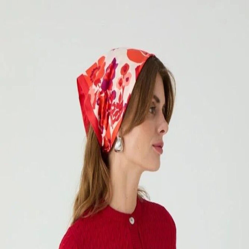 Silver Renk Çelik Midye Küpe