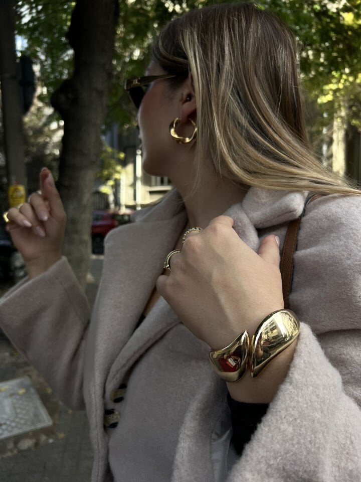 İçi Dolu Yaprak Kelepçe