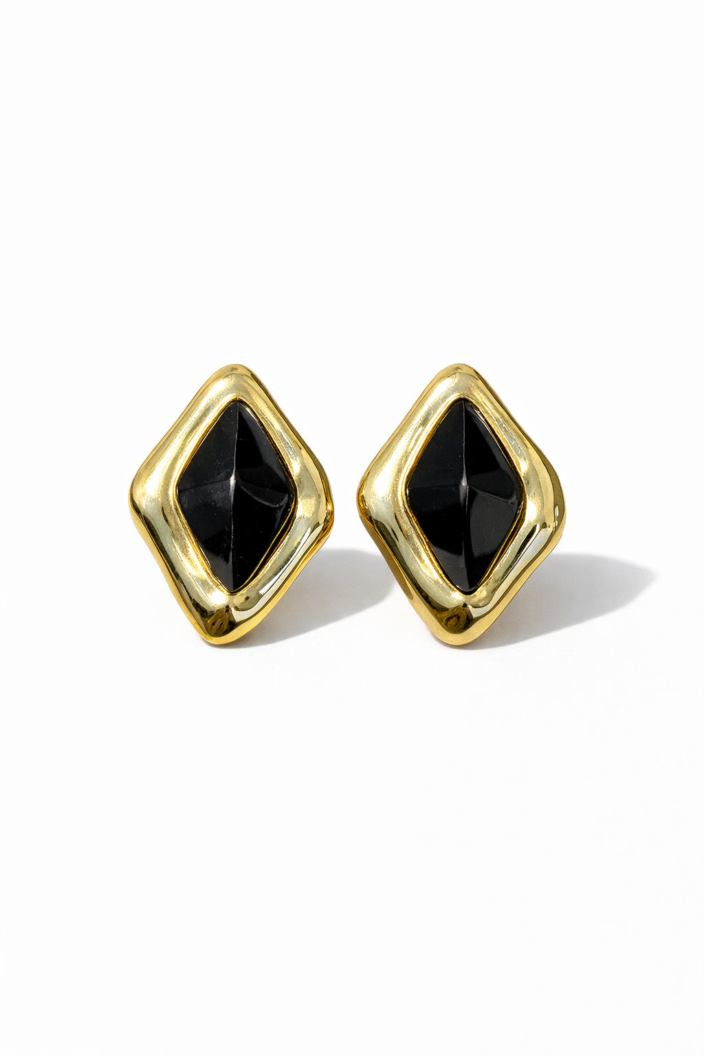 Büyük Siyah Gold Detaylı Küpe