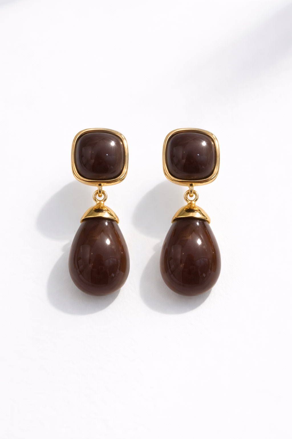 Kahverengi  Top Sallantılı Modern  Küpe