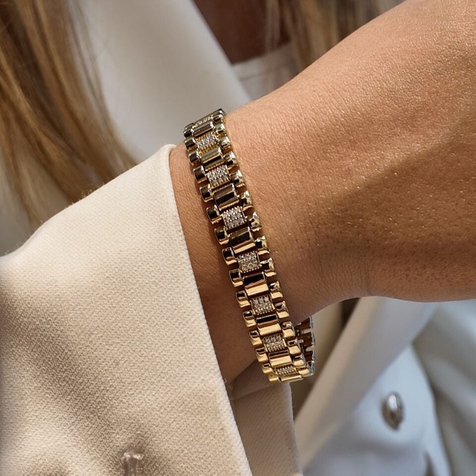 14 Ayar Altın İşçiliği Bileklikler 500 - 850 TL